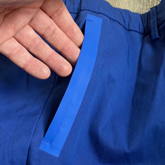 Hugo Boss - Picture 6 of 11